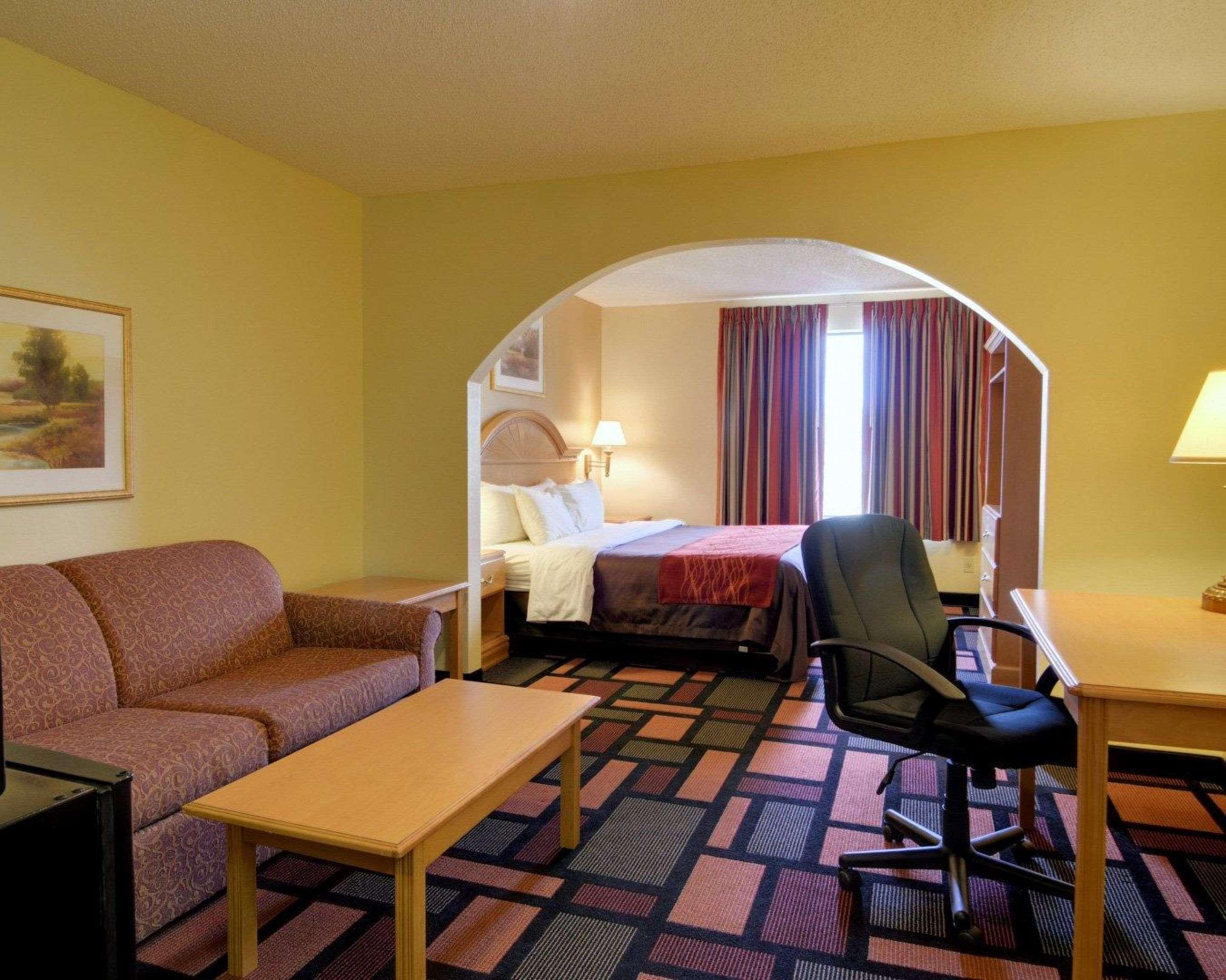 Quality Inn & Suites Malvern Exterior foto
